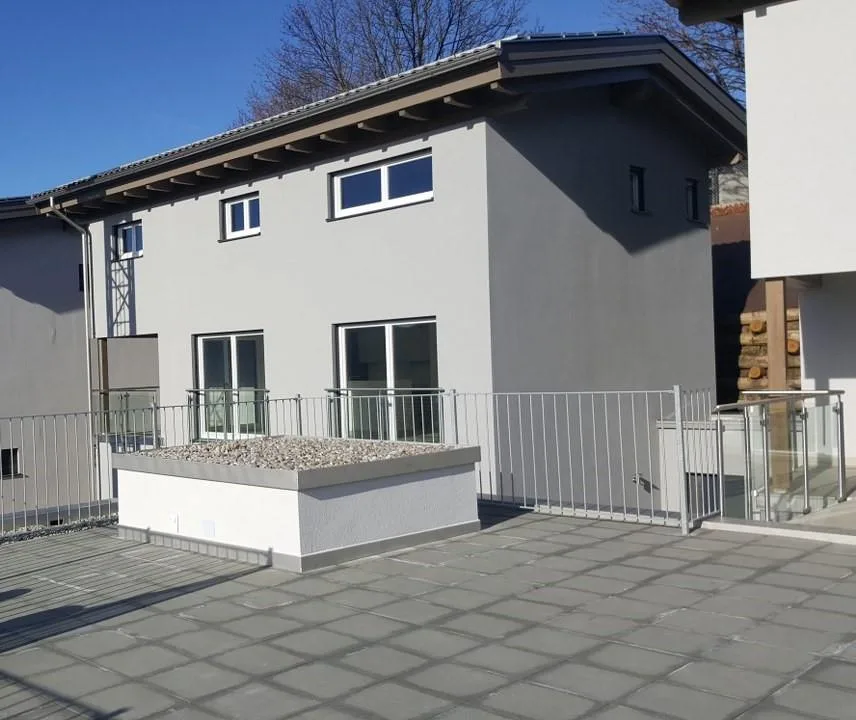 VILLA UNIFAMILIARE DI 5.5 LOCALI CON GIARDINO – foto 13 di 13