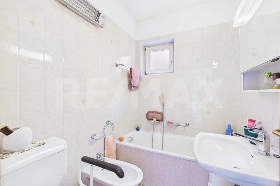 Casa a schiera libera su 4 lati – Foto 6 von 10