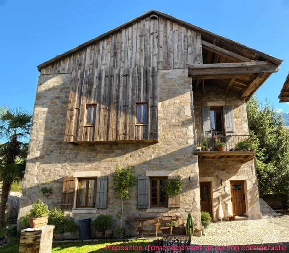 Bella grange di 605 m3 da ristrutturare completamente