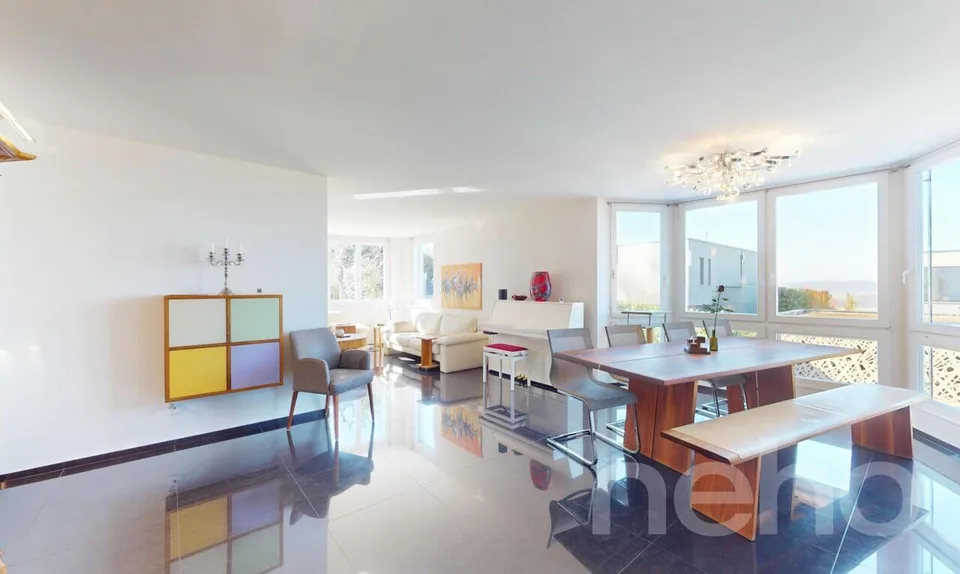 Maison individuelle moderne de 7 pièces dans un emplacement privilégié