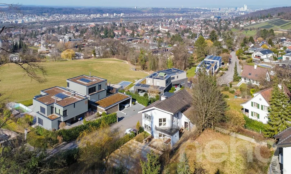 Maison individuelle moderne de 7 pièces dans un emplacement privilégié