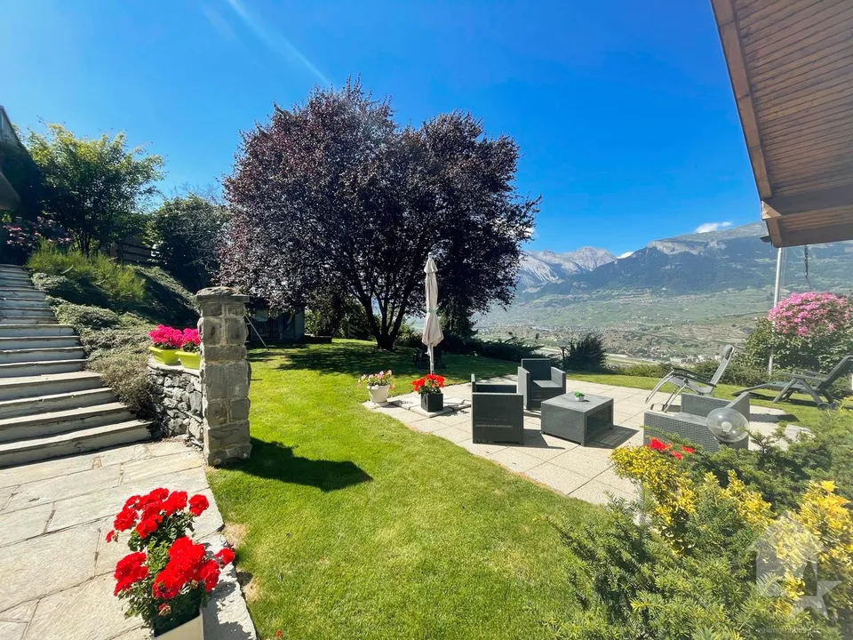 Beautiful family villa with panoramic view