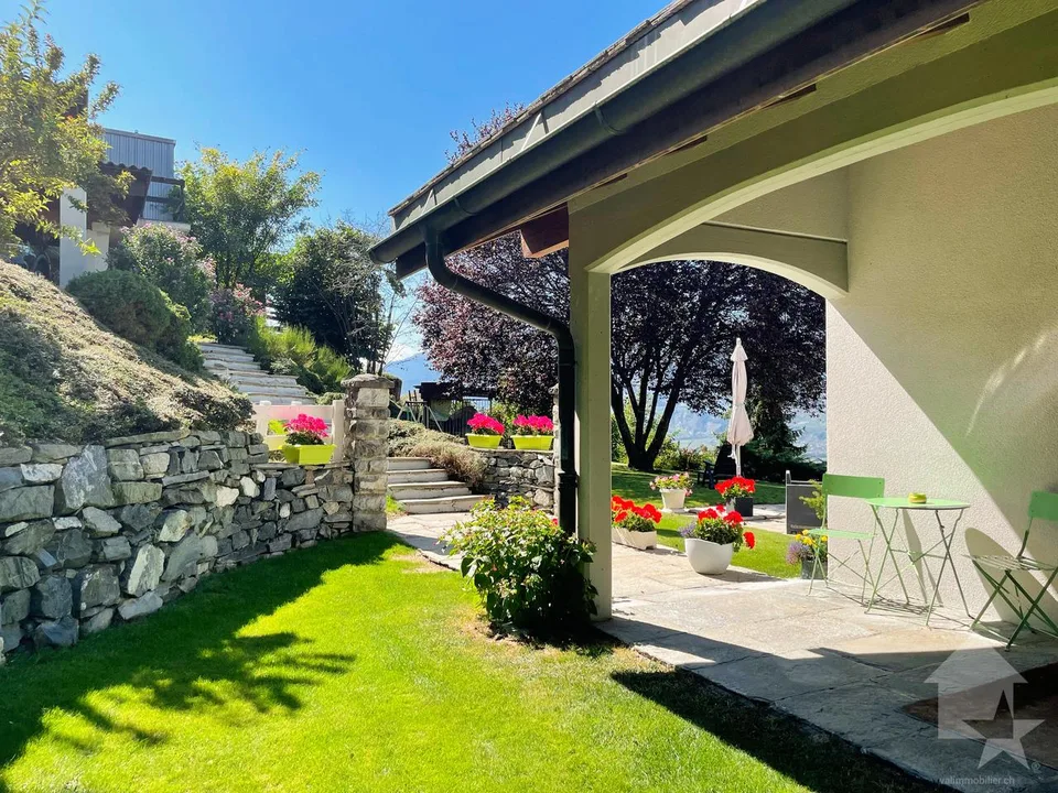 Beautiful family villa with panoramic view