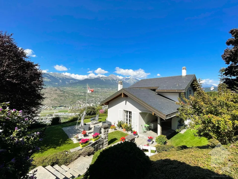 Superbe villa familiale avec vue panoramique