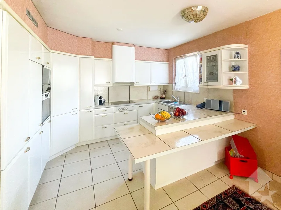 Stupenda villa familiare con vista panoramica – foto 9 di 22