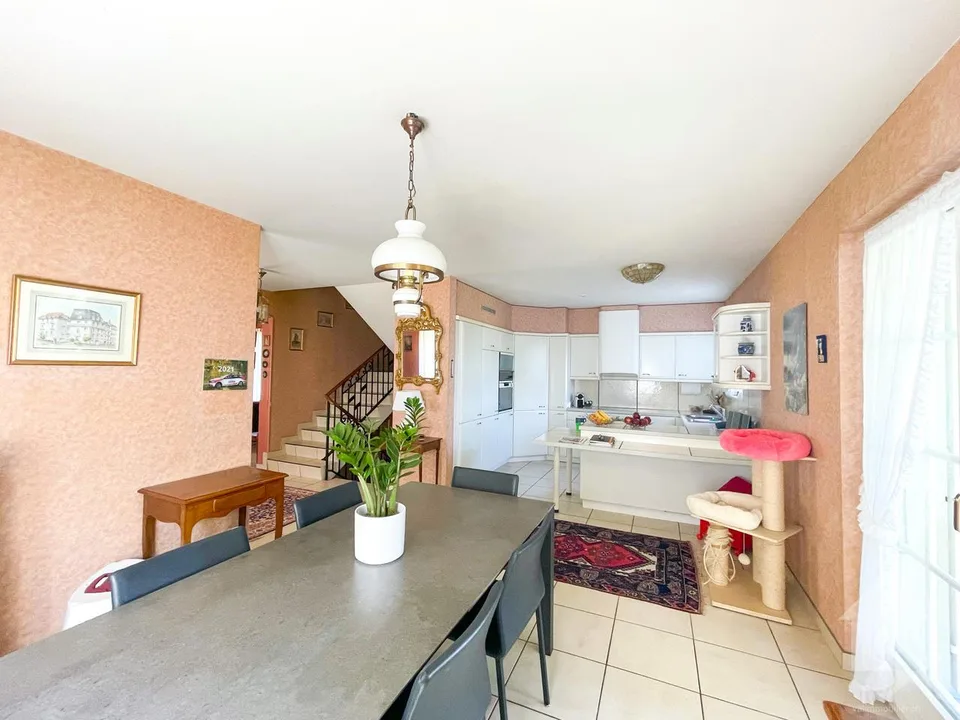 Stupenda villa familiare con vista panoramica – foto 8 di 22