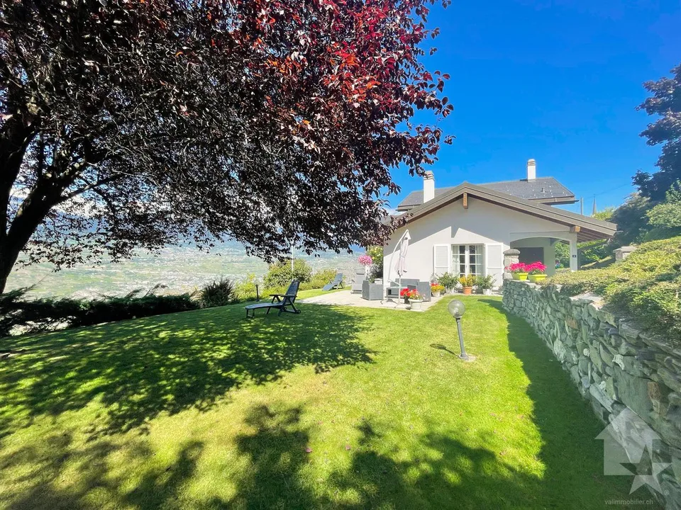 Beautiful family villa with panoramic view