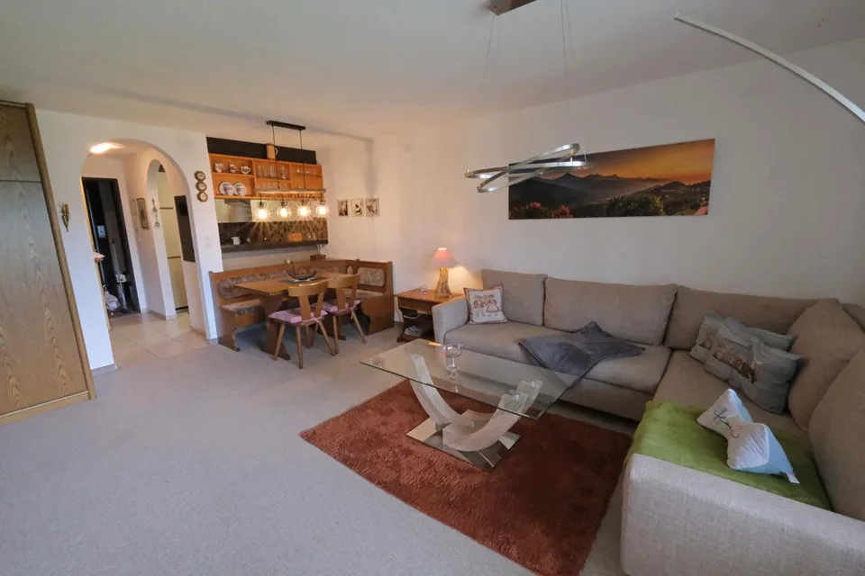 Die heimelige Wohnung  in Obersaxen mit Ski-in und Ski-out