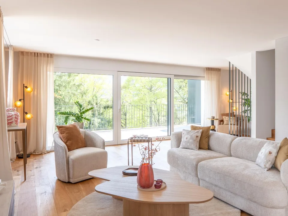 Neubau: Grosszügige 6.5-Zi.-Wohnoasen im Grünen