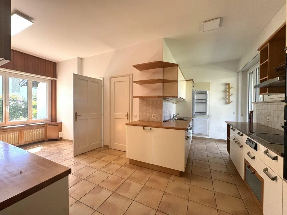 Einfamilienhaus nur wenige Schritte vom See entfernt