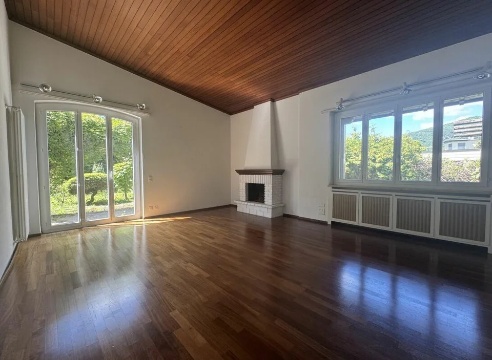 Einfamilienhaus nur wenige Schritte vom See entfernt