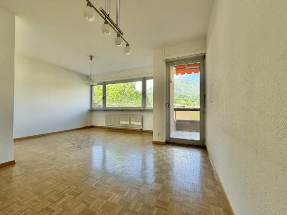 VENDESI A LOSONE - Appartamento di 3.5 locali con vista nel verde, anche come Res. Secondaria – foto 6 di 18