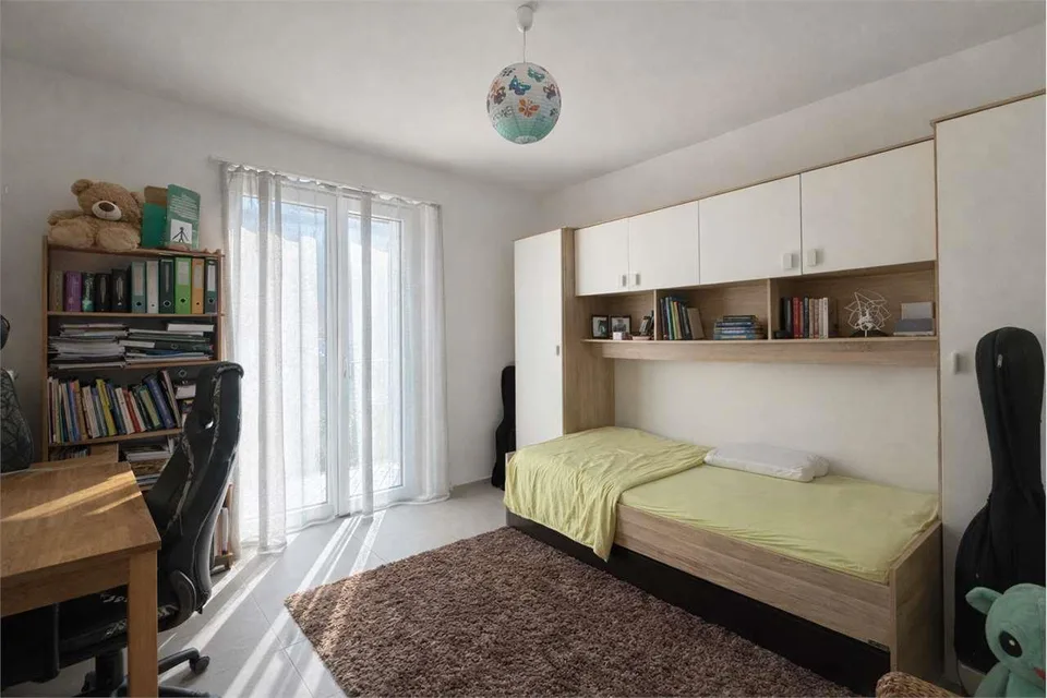 Gambarogno - 4,5 pièces dans une maison bifamiliale avec vue sur le lac - investissement idéal – photo 7 sur 13