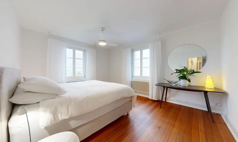 Elegante casa di 9 locali con vista e fascino d'epoca