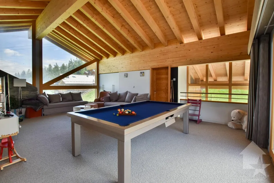 Magnifique chalet de grand standing directement sur les pistes de ski – Foto 23 von 30