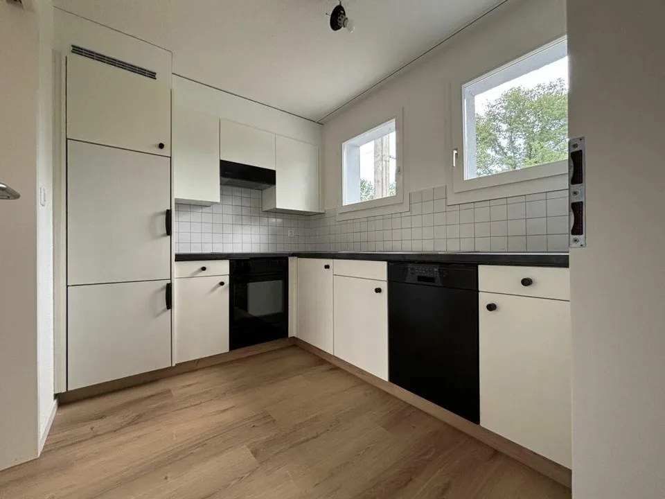 Frisch renovierte 4 1/2 Zimmer Maisonette-Wohnung