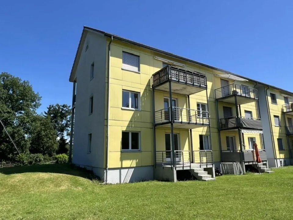 Frisch renovierte 4 1/2 Zimmer Maisonette-Wohnung