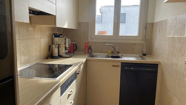 3½ ZIMMER-ATTIKAWOHNUNG IN ZÜRICH - KREIS 2 ENGE, MÖBLIERT, TEMPORÄR