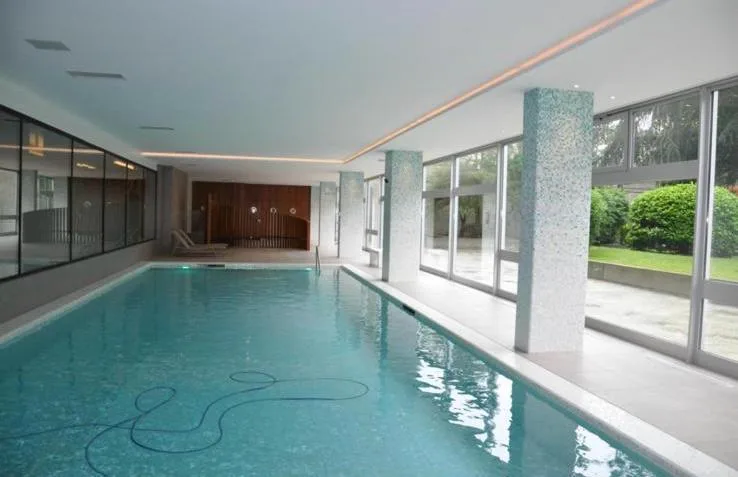 Magnifique 1,5 pièce avec balcon et piscine privée - Genève, Champel