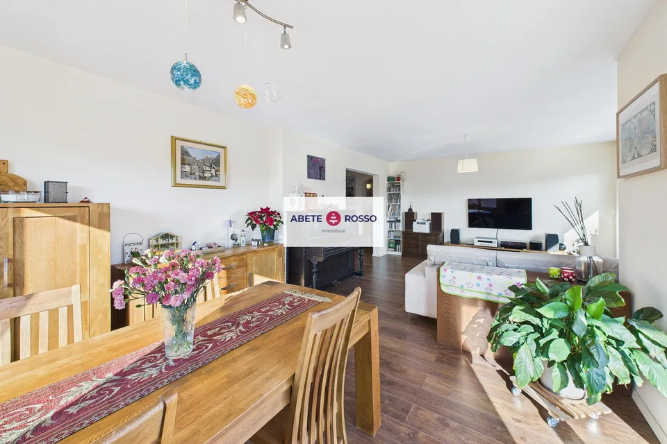 Appartement avec terrasses dans un quartier résidentiel calme et de standing.