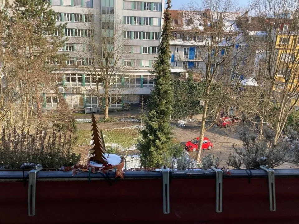 Charmant appartement urbain avec cheminée – photo 10 sur 10