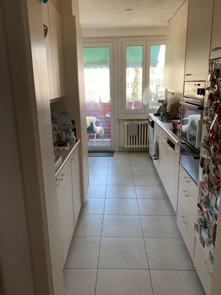 Charmant appartement urbain avec cheminée – photo 6 sur 10