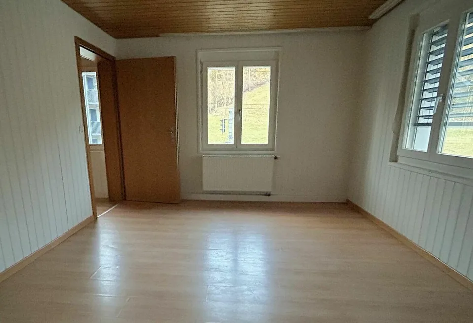 Grosse 4.5-Zi-Wohnung zu vermieten