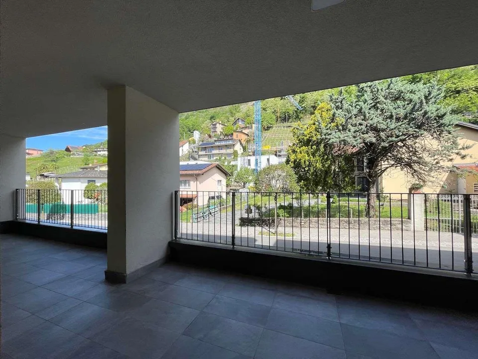 Gudo, appartamento 2.5 locali con terrazzo
