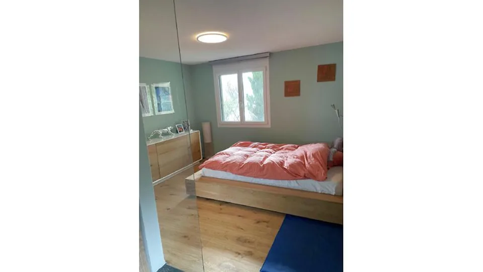3 ZIMMER-HAUS IN TSCHINGEL OB GUNTEN (BE), MÖBLIERT, TEMPORÄR
