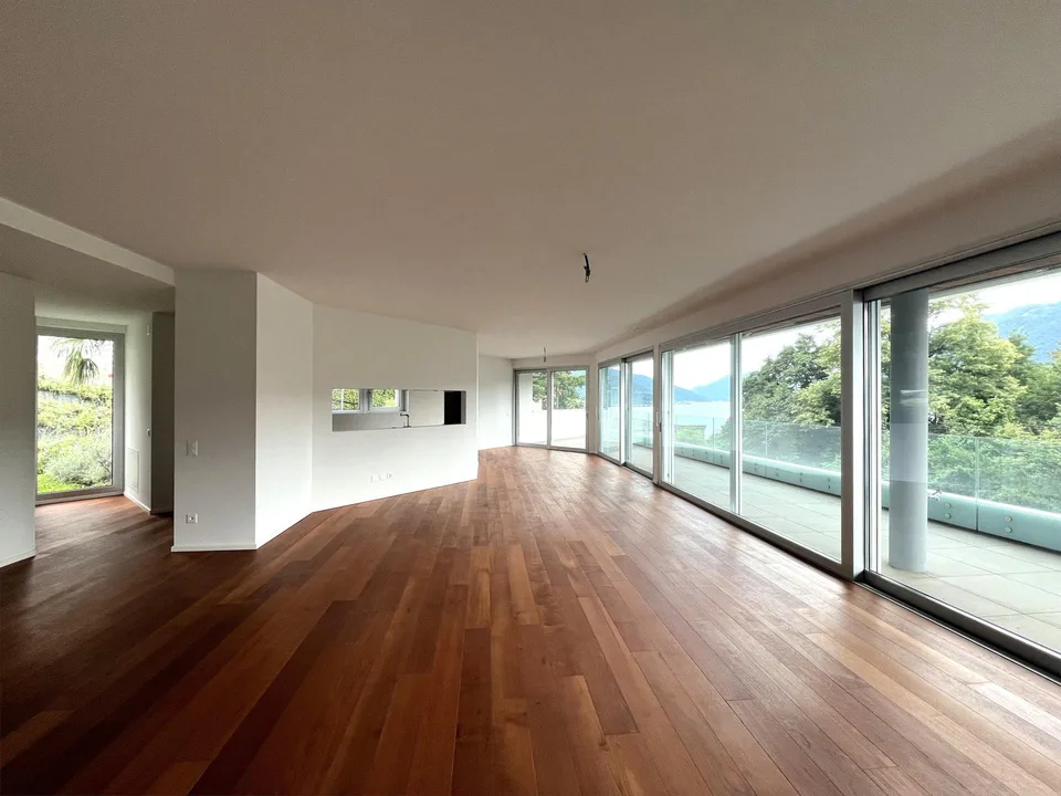 NUOVO APPARTAMENTO DI 5.5 LOCALI CON SPETTACOLARE VISTA APERTA SUL ...