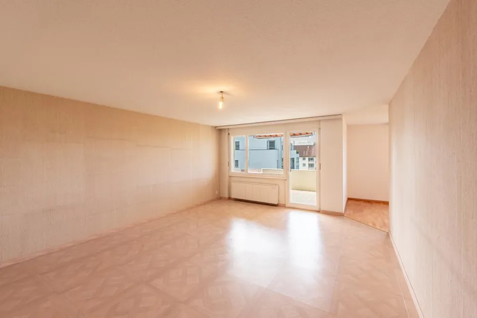 Grosszügige Wohnung mit Weitsicht