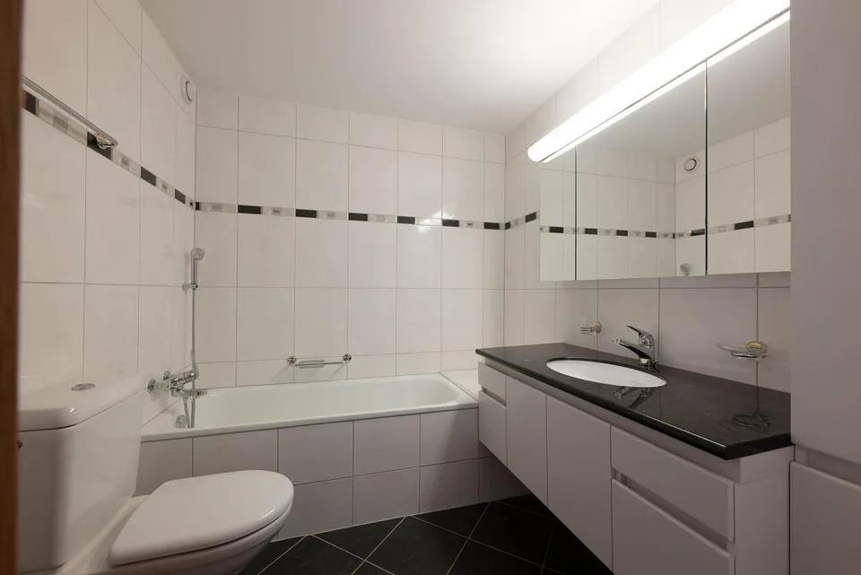 3.5 Zimmer-Wohnung mit Hobbyräumen beim Kannenfeldpark in Basel
