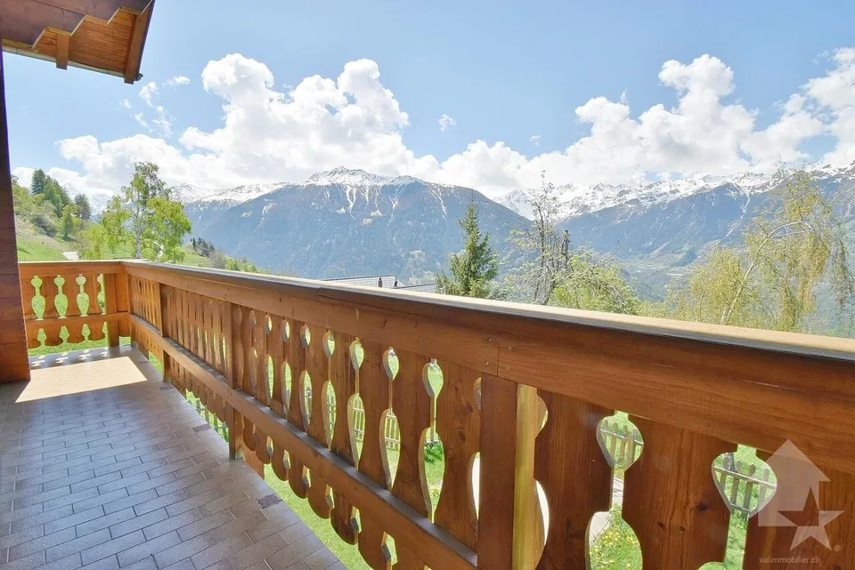 Magnifique chalet à la montagne avec une vue splendide et panoramique