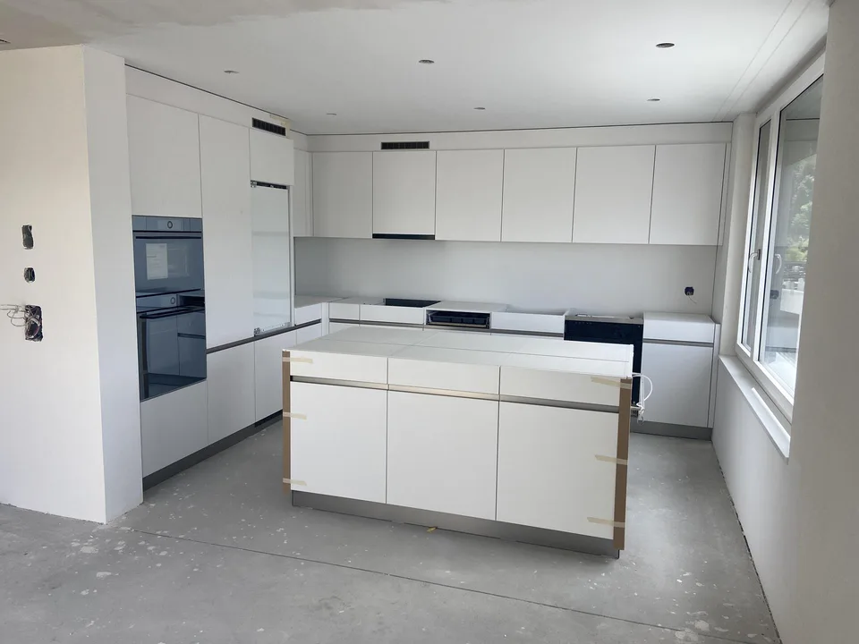 4.5-Zimmer-Doppeleinfamilienhaus an einzigartiger Hanlage – Foto 38 von 40