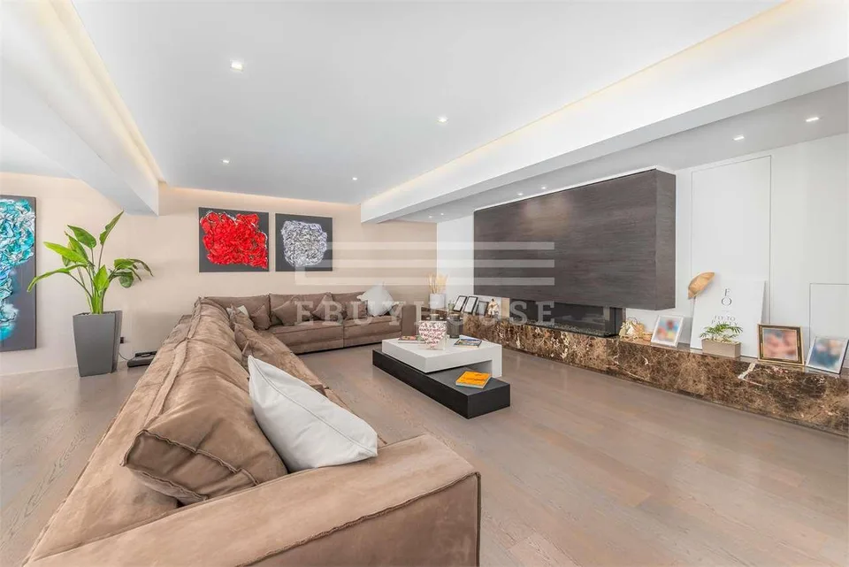 Appartement splendide avec vue sur le lac en plein centre