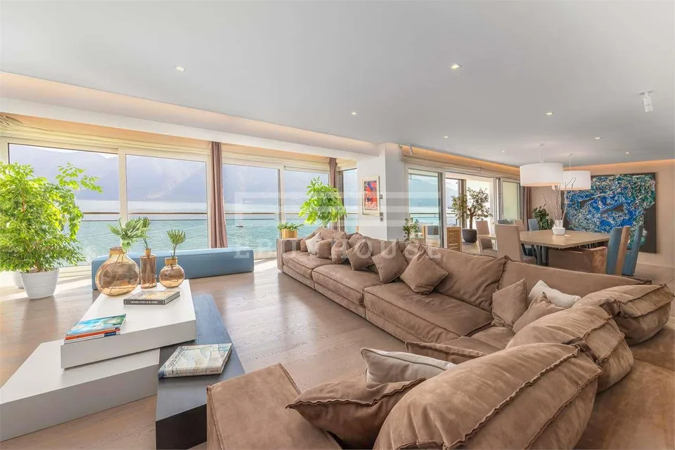 Appartement splendide avec vue sur le lac en plein centre