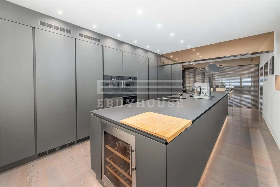 Prachtvolle Wohnung mit Seeblick im Zentrum – Foto 7 von 13