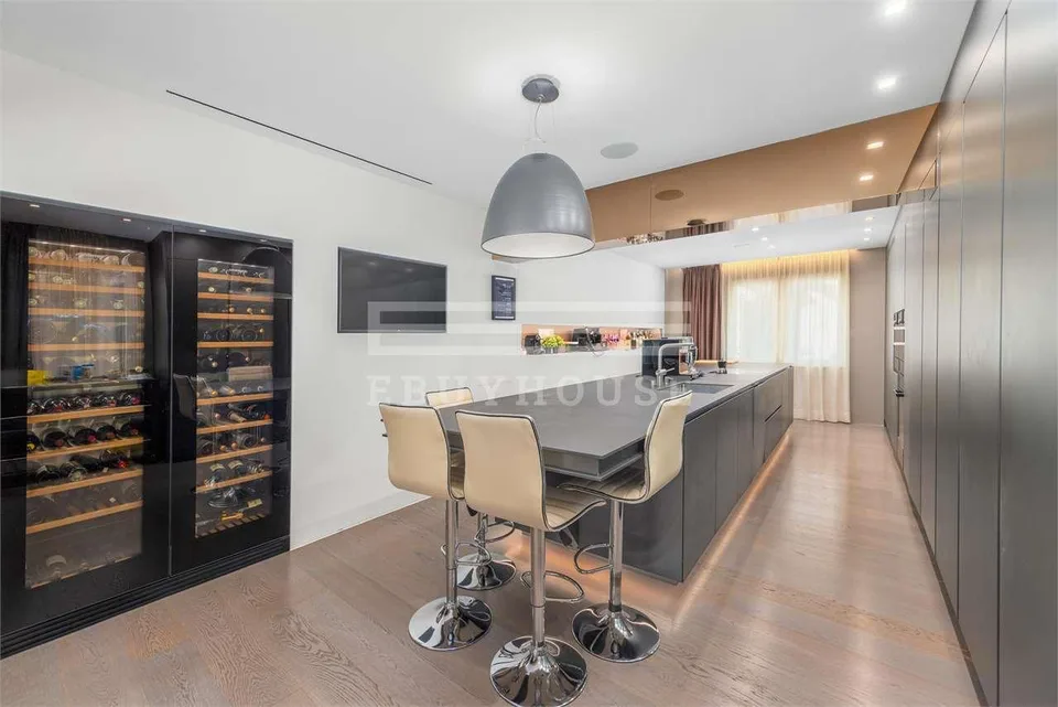 Appartement splendide avec vue sur le lac en plein centre