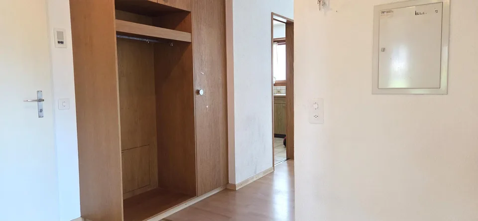 Charmant appartement 4.5 pièces avec jardin et cheminée à Muhen