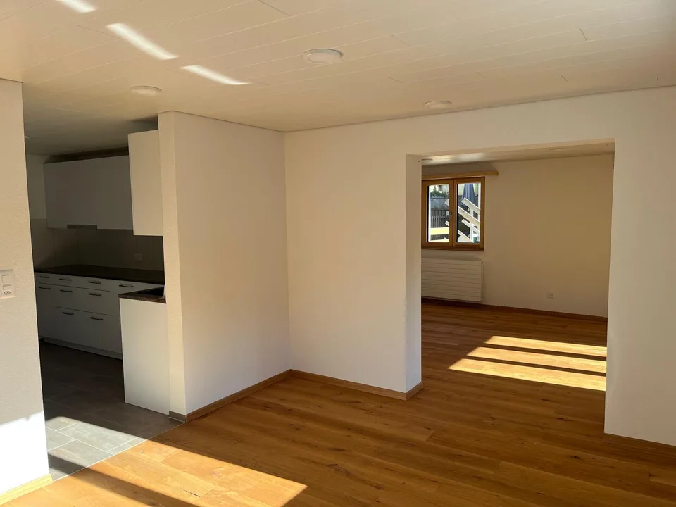 8-Zimmer-Einfamilienhaus
