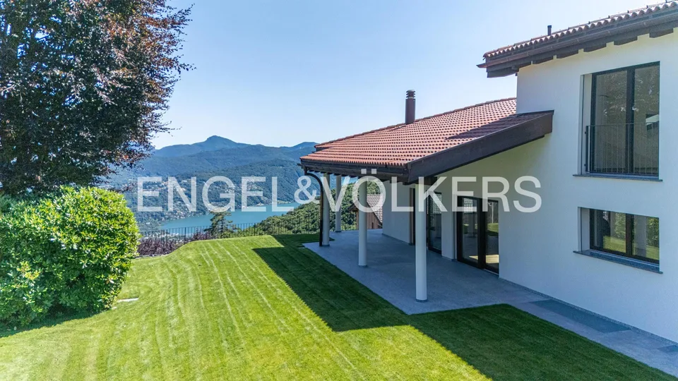 Renovierte Villa mit traumhaften Aussenbereichen