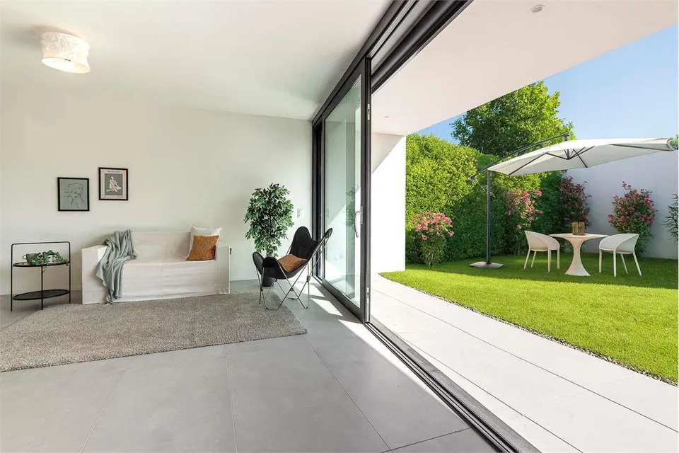 VILLA NUOVA A CADEMPINO IN PROMOZIONE