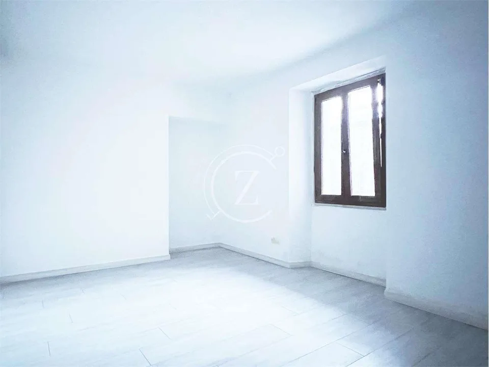 BIRONICO - Schönes 2.5-Zimmer-Apartment
