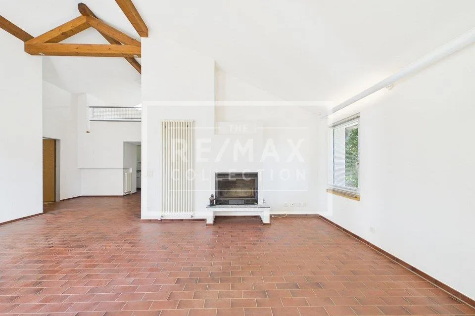 Haus mit grossem, bebaubarem Grundstück in sonniger Lage – Foto 10 von 13