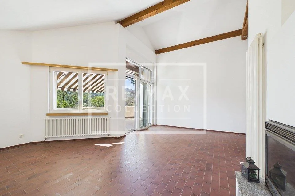 Haus mit grossem, bebaubarem Grundstück in sonniger Lage – Foto 12 von 13