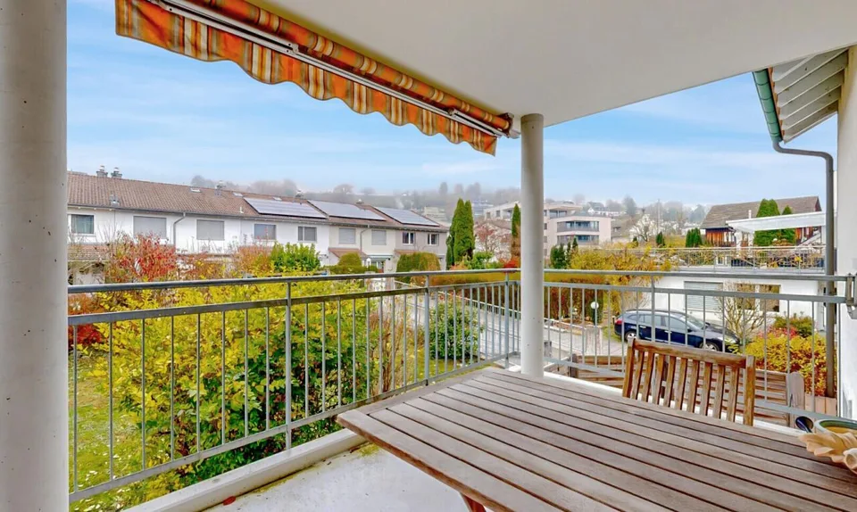 Posizione residenziale ideale con terrazza e balcone