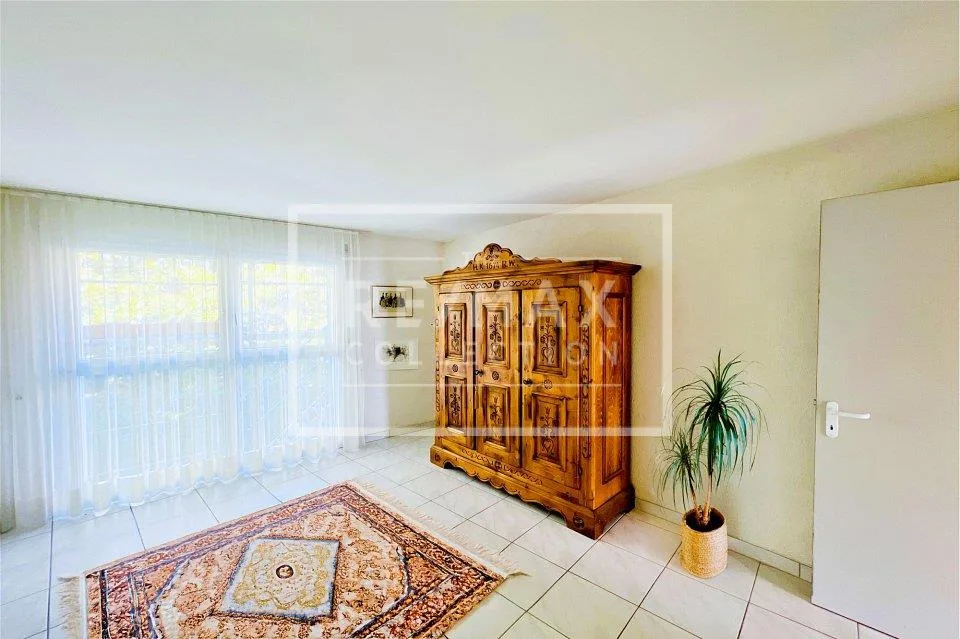 Geräumige 5.5-Zimmer-Wohnung – Foto 10 von 13