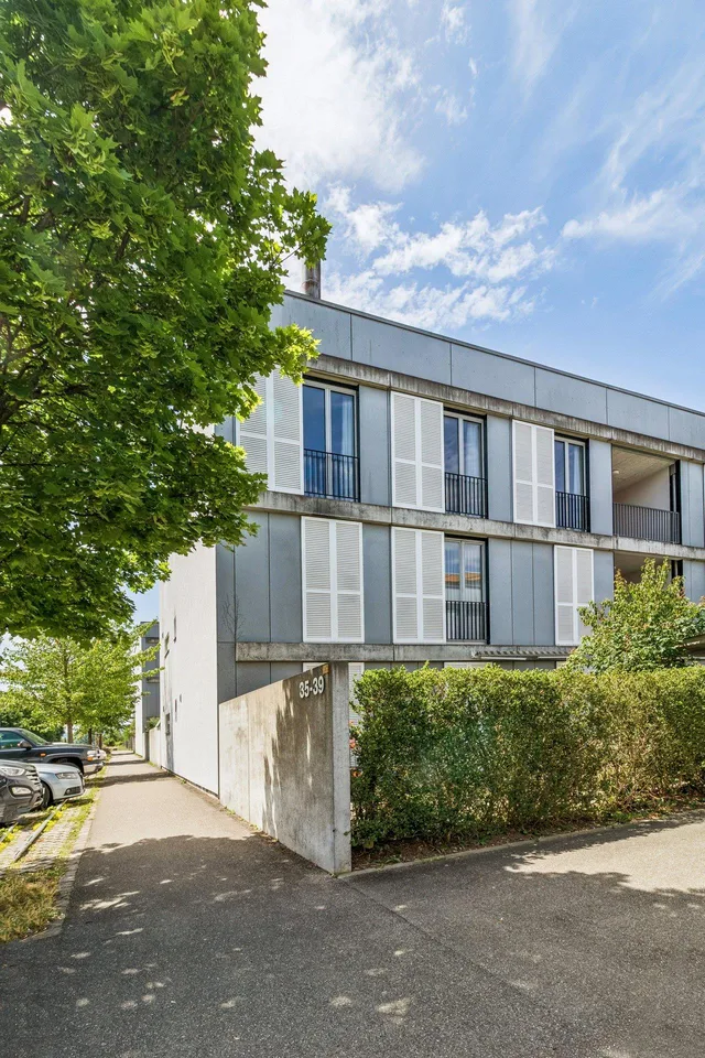 4.5 Zimmer-Wohnung an zentraler und ruhiger Lage