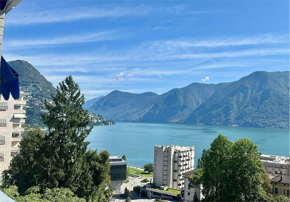 Esclusivo appartamento di lusso con vista mozzafiato sul Lago di Lugan