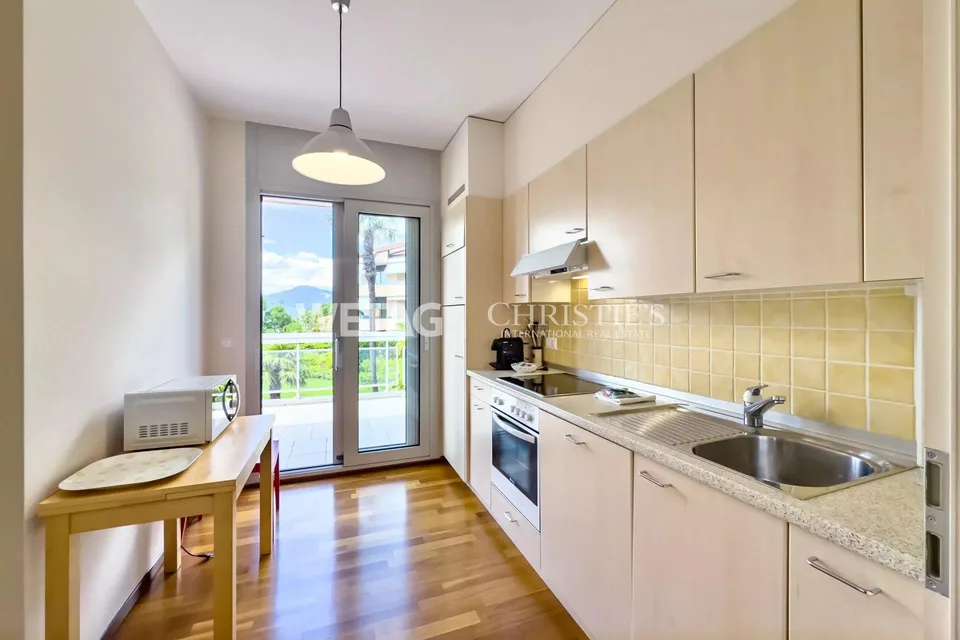 Lugano-Aldesago: cozy apartment with a wonderful lake view for sale, also suitable as a second home